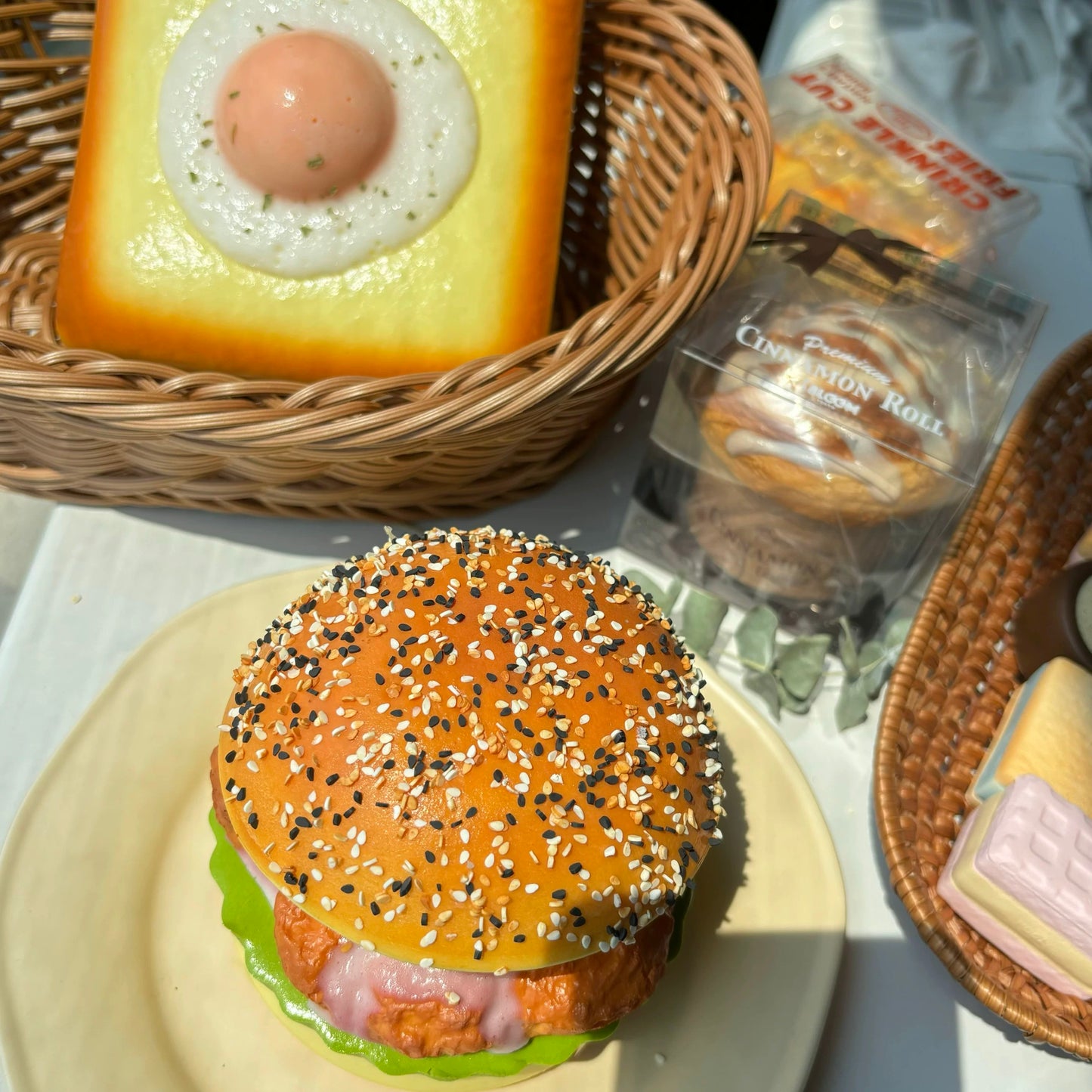 Giant Burger Squishy