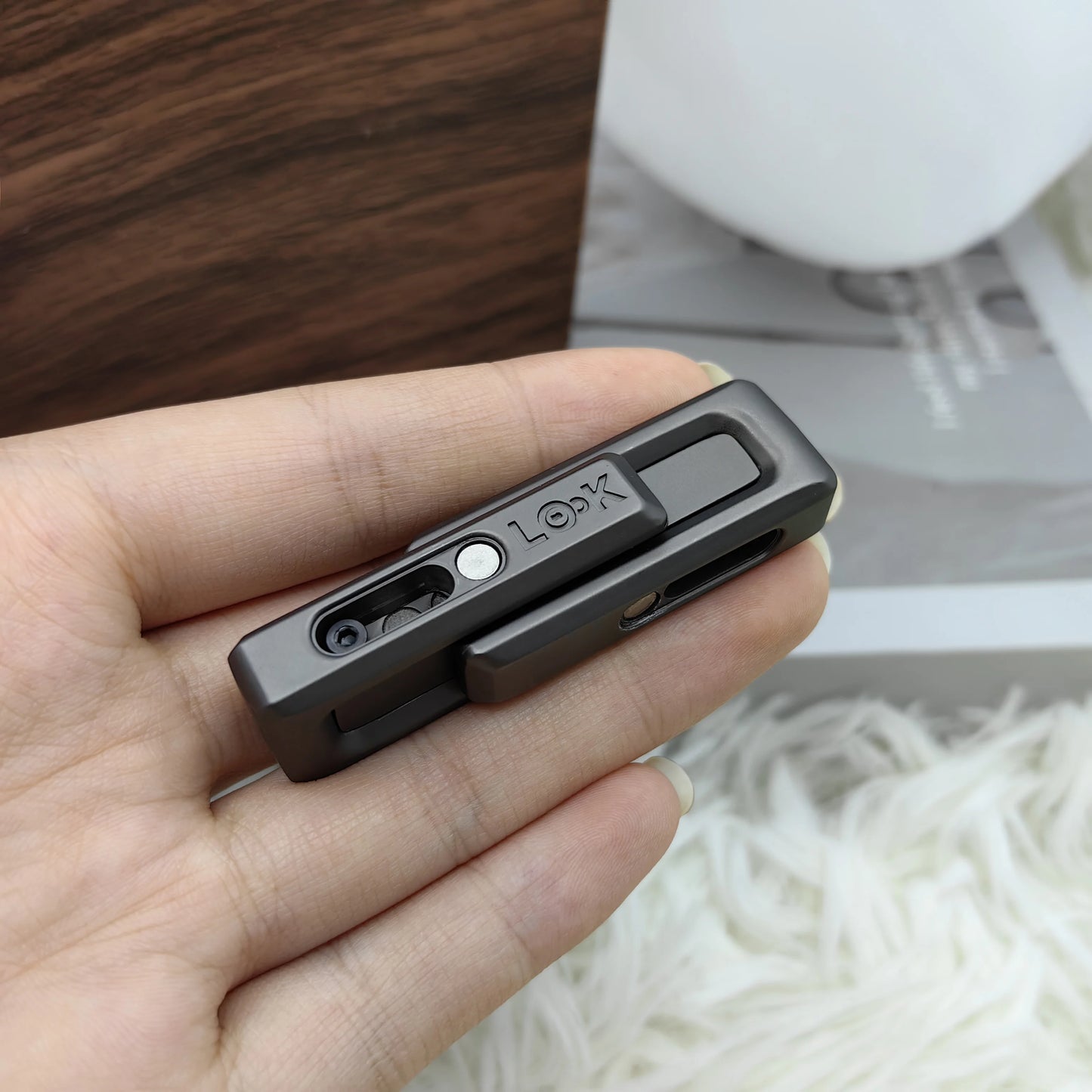 Magnetic Push Slider