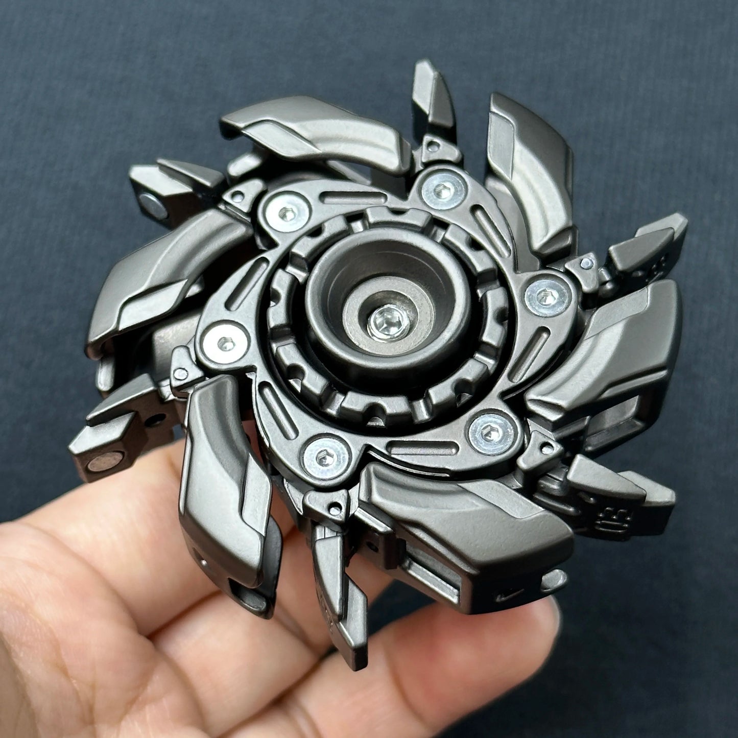Mecha Spin Top